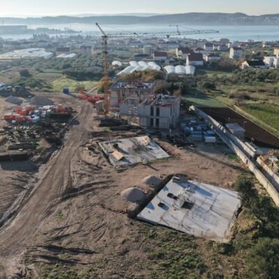 WhatsApp Image 2025-12-11 at 08.55.08 WhatsApp Image 2025-12-11 at 08.55.08